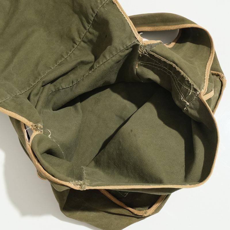 1940's CANVAS SHOULDER BAG