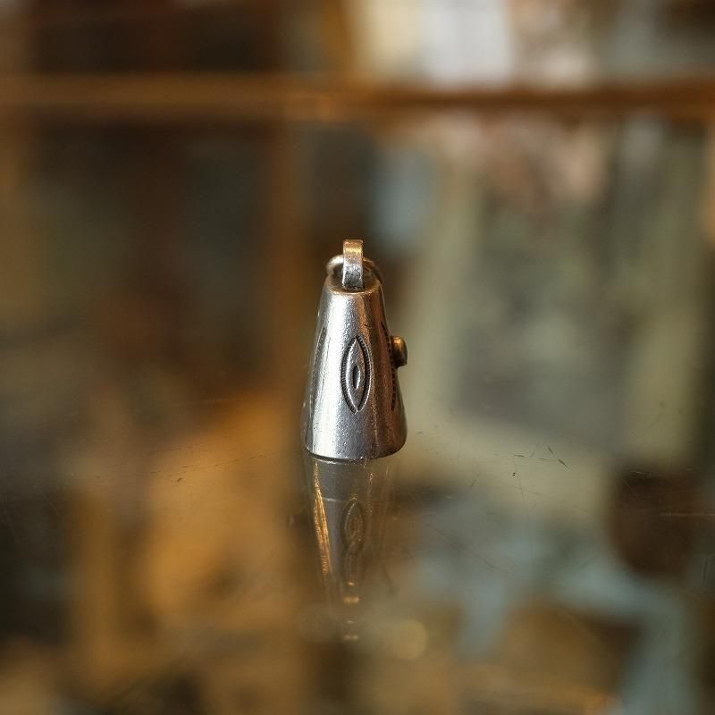 1940's NAVAJO MOTHER-IN-LAW BELL