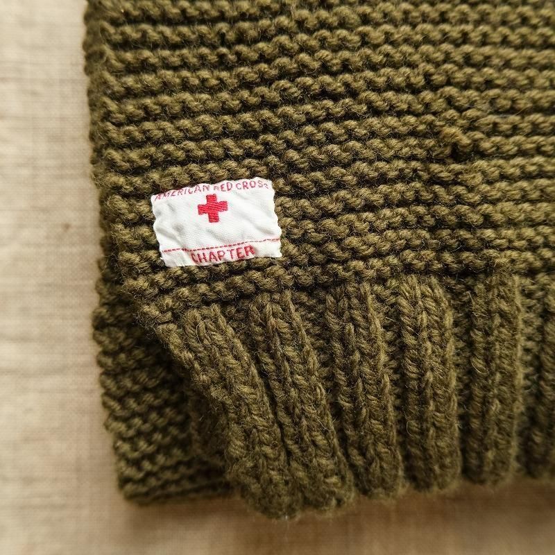 1940's AMERICAN RED CROSS KNIT SCARF