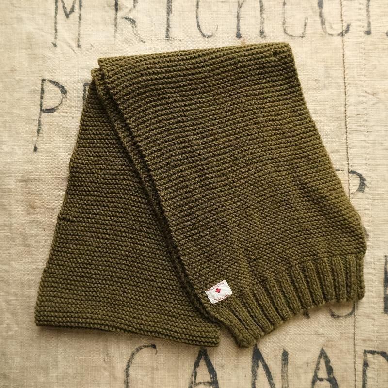 1940's AMERICAN RED CROSS KNIT SCARF