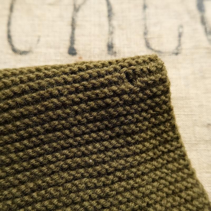 1940's AMERICAN RED CROSS KNIT SCARF