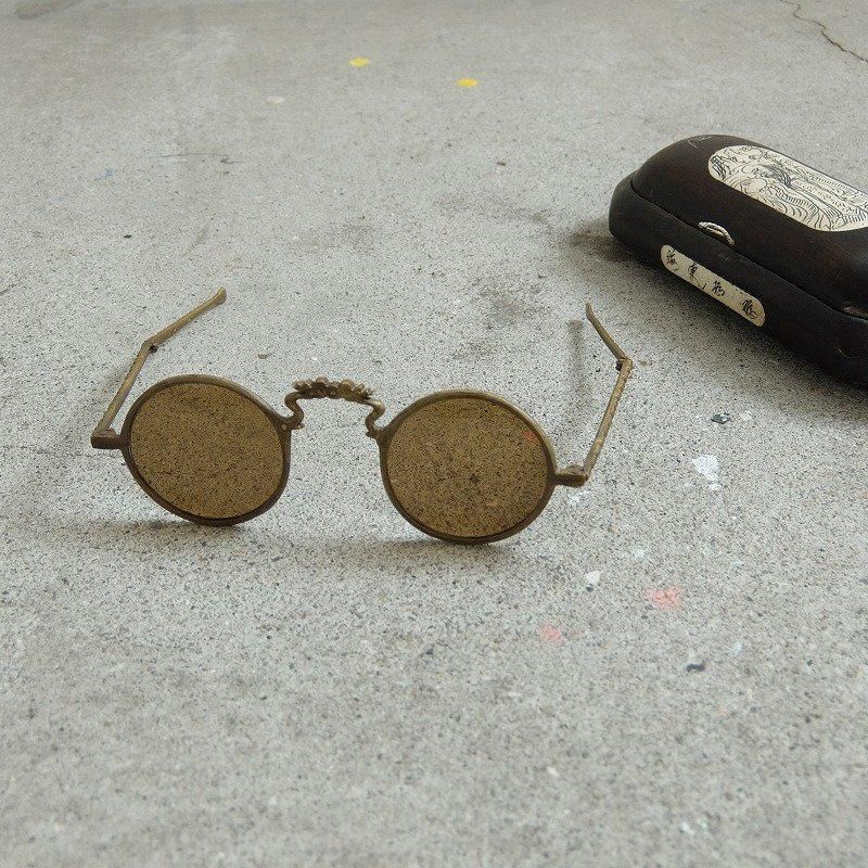 1900's ANTIQUE SUNGLASS