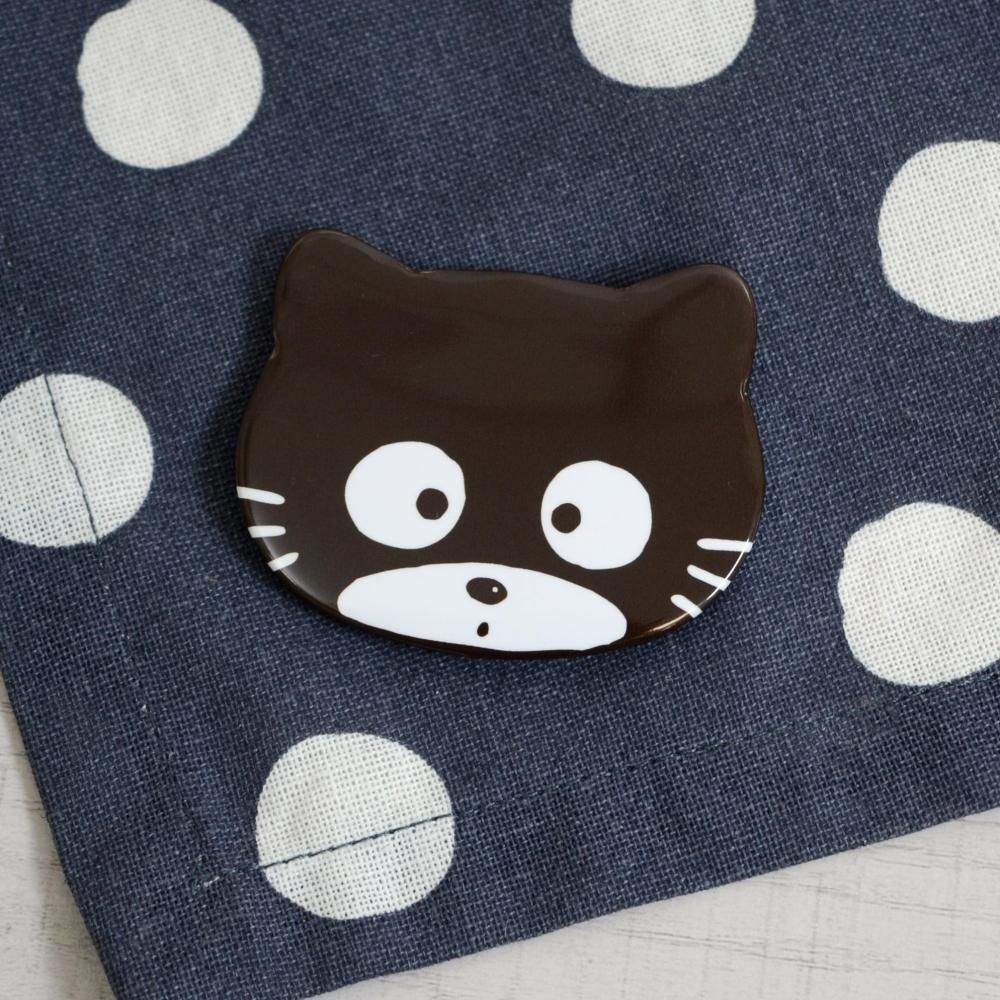 ねこ型缶バッジ(ベー)TA - タマ&フレンズ 公式オンラインショップ ねこ型缶バッジ(ベー)TA - タマ&フレンズ 公式オンラインショップ