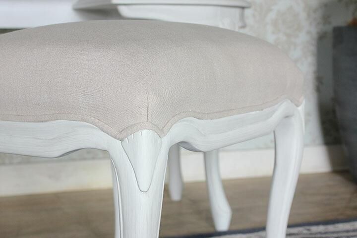 送料無料【アウトレット・新品】アンティーク風★クラシカル★スツール【ハンプトン】 お花の彫りが可愛いアンティーク風スツール(y-194-c