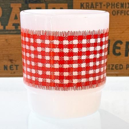 ファイヤーキングより、ギンガムチェックマグです。