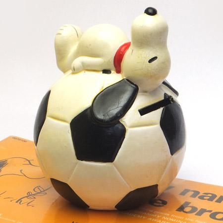ラベル付 Determined スヌーピーサッカーボール コインバンク ファイヤーキング アメリカ雑貨専門店kino Shop ラベル付 Determined スヌーピーサッカーボール コインバンク ファイヤーキング アメリカ雑貨専門店kino Shop