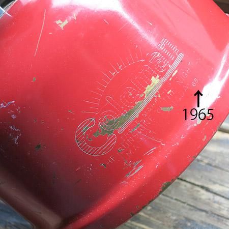 オールドコールマンランタン、220Eモデル、レッドカラー、1965年 オールドコールマンランタン、220Eモデル、レッドカラー、1965年