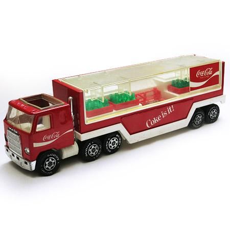 アメリカで買い付けました コカ コーラ 大型トラックです アメリカで買い付けました コカ コーラ 大型トラックです