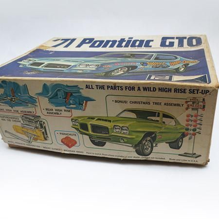 MPC社のPontiac GTO 1/25 プラモデルキットです。