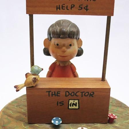 イタリアのアンリ社、ルーシー