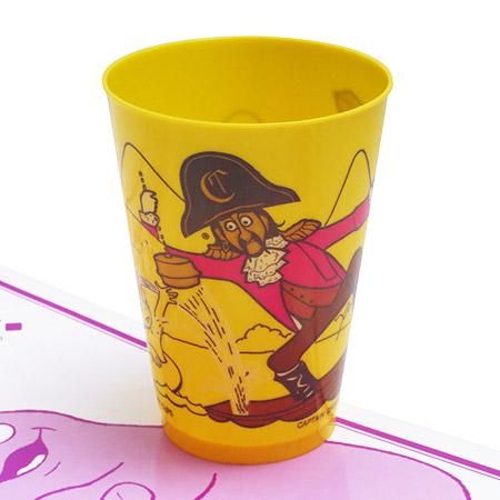 ヴィンテージ キャプテンクローク プラスチックカップです ヴィンテージ キャプテンクローク プラスチックカップです
