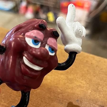 サンメイド社より、1986年に登場したカリフォルニアレーズンの