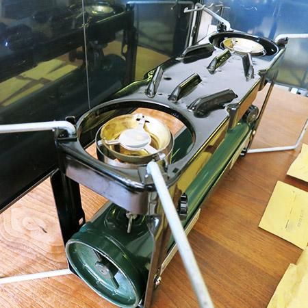 Coleman 523 GIツーバーナーストーブ USA 1940年代のColeman(コールマン) GIメディカル2バーナー(モデル