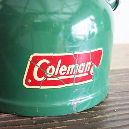オールドコールマンランタン200A グリーン(1981年7月製造)です。 オールドコールマンランタン200A グリーン(1981年7月製造)です。
