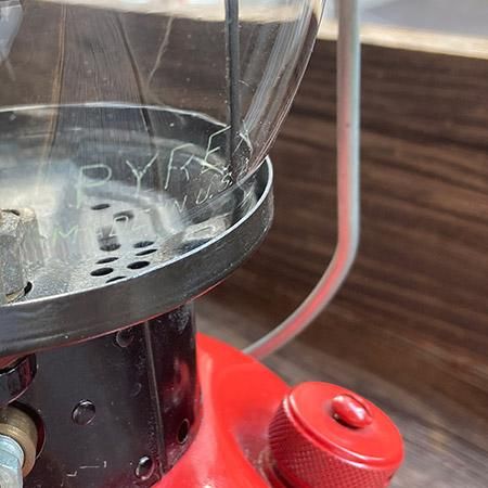 オールドコールマン 200A ブラックバンド ランタンです。1952年6 オールドコールマン 200A ブラックバンド ランタンです。1952年6