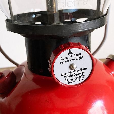 オールドコールマン 200A ブラックバンド ランタンです。1952年6 オールドコールマン 200A ブラックバンド ランタンです。1952年6