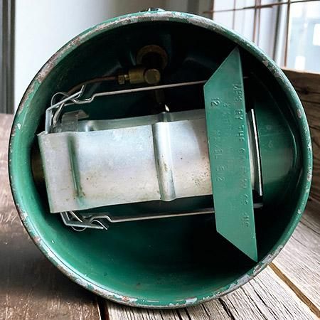 オールドコールマン 5120 LPガスランタン、1966年12月製造です。 オールドコールマン 5120 LPガスランタン、1966年12月製造です。