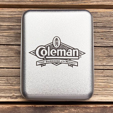 Coleman コールマン 200A 限定 zippo シリアル入りライターです。