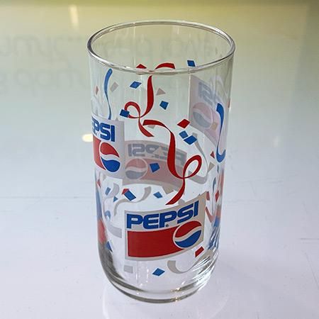 超レア！ペプシ＊PEPSI FEST '92年USA限定品 33年前のピンバッジ 楽天市場】ペプシ ミニチュア缶チャーム ～ヴィンテージ～ 【全5
