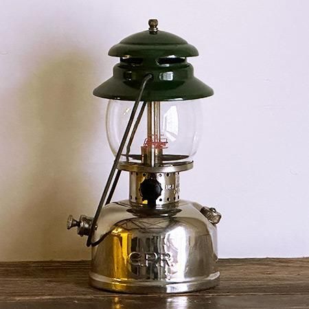 コールマン 247 CPR ランタン, NO TK-66(1963年9月製造)です。 コールマン 247 CPR ランタン, NO TK-66(1963年9月製造)です。