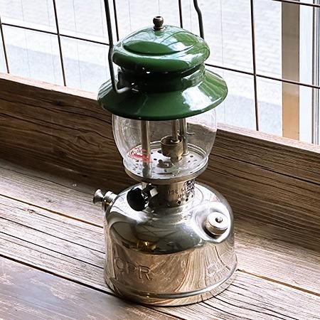 コールマン 247 CPR ランタン, NO TK-66(1963年9月製造)です。 コールマン 247 CPR ランタン, NO TK-66(1963年9月製造)です。