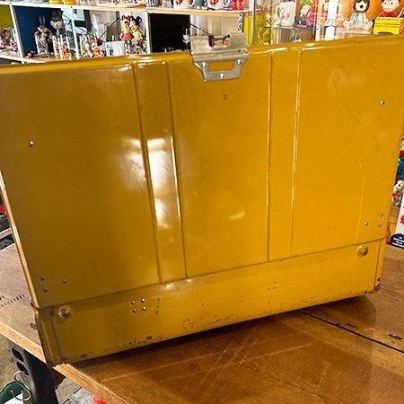 オールドコールマン ゴールドボンド 413G ツーバーナーコンロです。