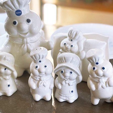 Pillsbury ドゥボーイ ソルト & ペッパーシェイカーセット です。