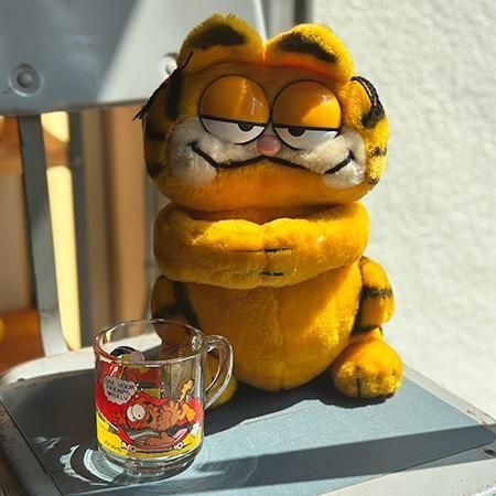 R.DAKIN ガーフィールド BIG プラッシュドールです。