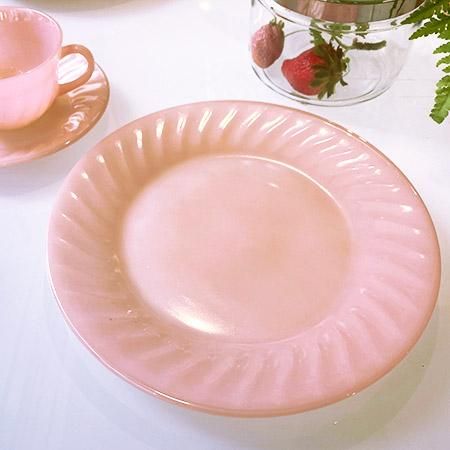 ファイヤーキング ピンクスワール ディナープレート 3枚 50's ファイヤーキング ピンクスワール ディナープレート 3枚 50's