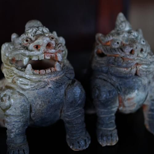 伊賀焼獅子香炉一対 新歓嗣【Galleryてとて】 伊賀焼獅子香炉一対 新歓嗣【Galleryてとて】