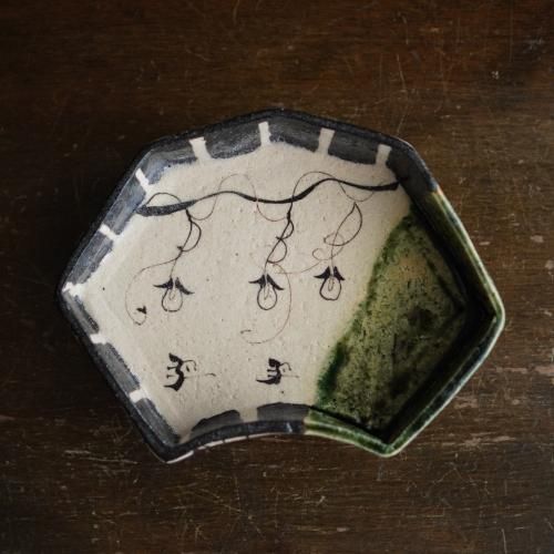 筒小屋 ONLINE STORE Toshoo | 陶器のネットショップ / 織部 向付