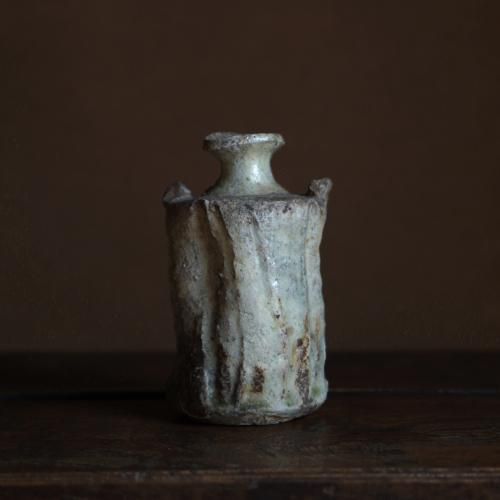 陶芸家 新歓嗣【Galleryてとて】 陶芸家 新歓嗣【Galleryてとて】