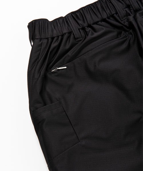<img class='new_mark_img1' src='https://img.shop-pro.jp/img/new/icons20.gif' style='border:none;display:inline;margin:0px;padding:0px;width:auto;' />【30%OFF】STRETCH THINDOWN LIGHT PANTS｜MEN'S