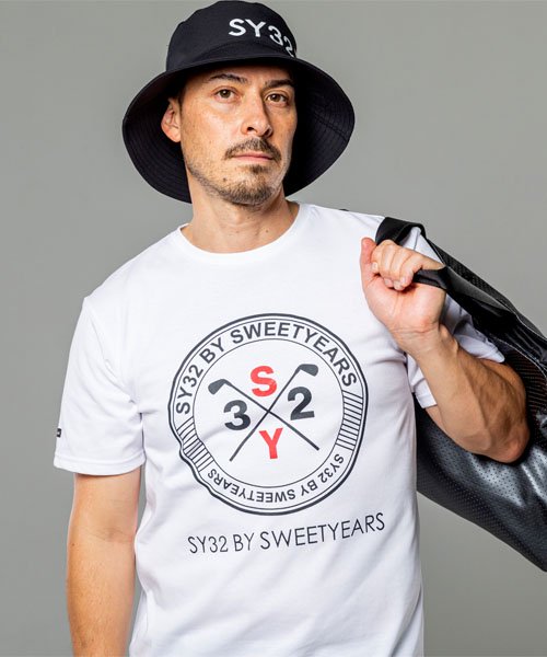 <img class='new_mark_img1' src='https://img.shop-pro.jp/img/new/icons1.gif' style='border:none;display:inline;margin:0px;padding:0px;width:auto;' />SYG CROSS PRINT TEE