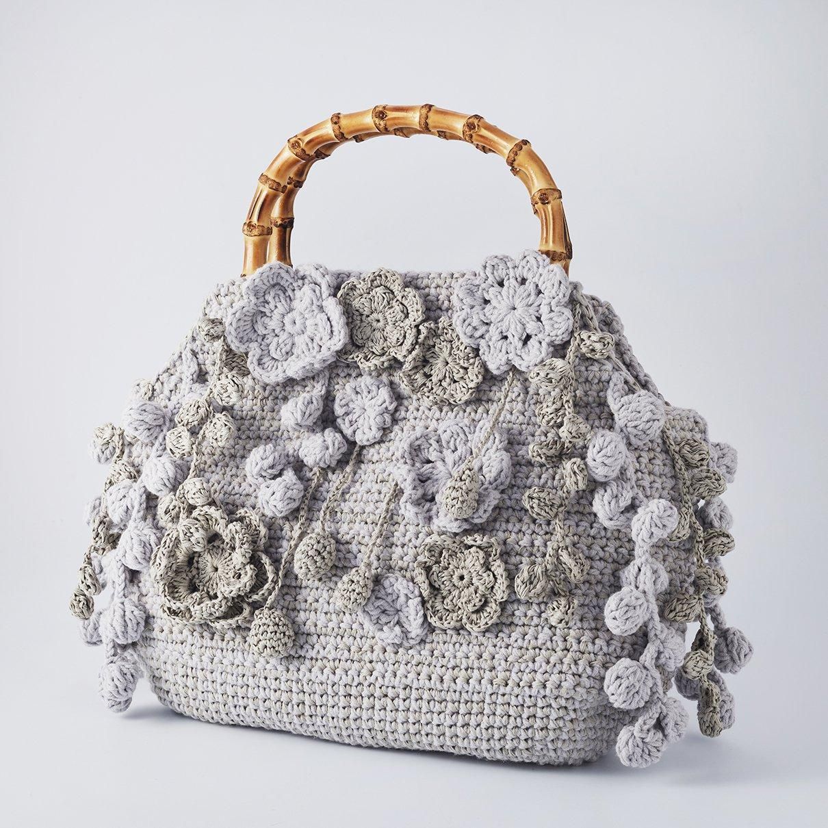 ハンドメイド☆お花モチーフのニットバッグ♪ 眩い