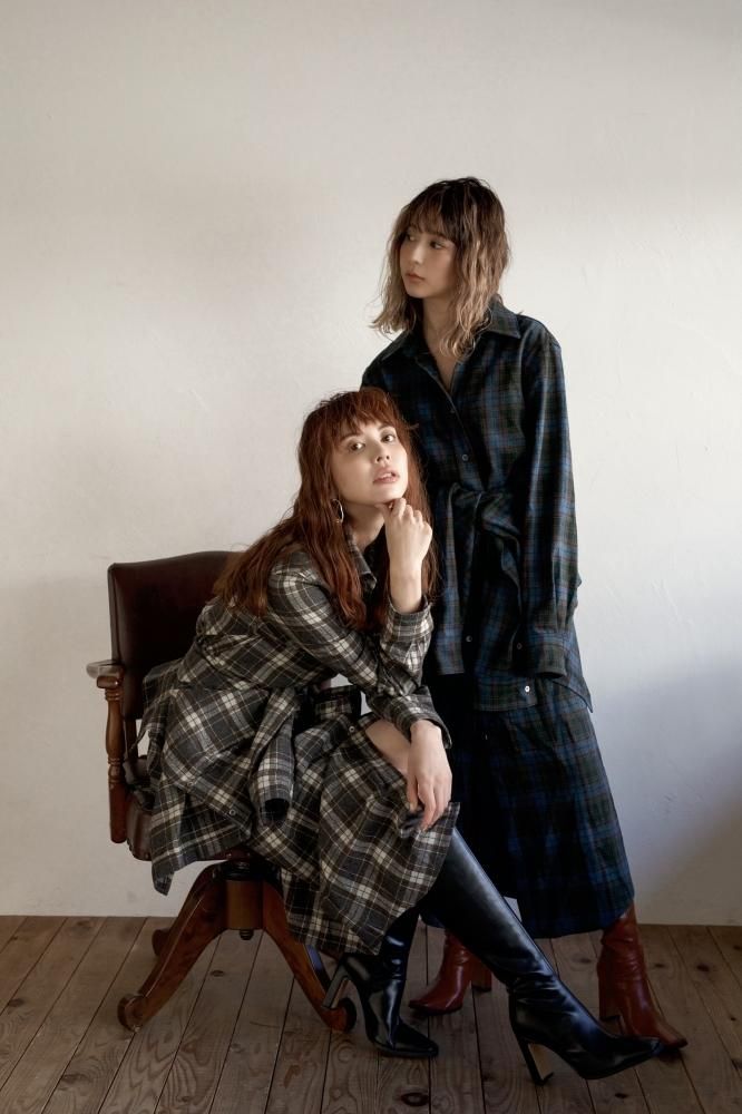 チェックロングワンピース画像
