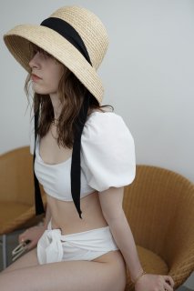 <img class='new_mark_img1' src='https://img.shop-pro.jp/img/new/icons8.gif' style='border:none;display:inline;margin:0px;padding:0px;width:auto;' />Puff Sleeve Bikini<br>[S/M][WHITE]*