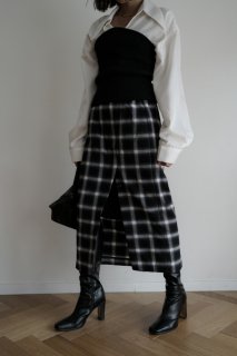 Front Slit Check Skirt<br>[S/M][BLACK/ORANGE]*