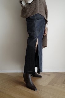 <img class='new_mark_img1' src='https://img.shop-pro.jp/img/new/icons8.gif' style='border:none;display:inline;margin:0px;padding:0px;width:auto;' />Straight Long Denim Skirt<br>[S/M]*