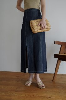 <img class='new_mark_img1' src='https://img.shop-pro.jp/img/new/icons8.gif' style='border:none;display:inline;margin:0px;padding:0px;width:auto;' />Straight Long Denim Skirt<br>[S/M]*