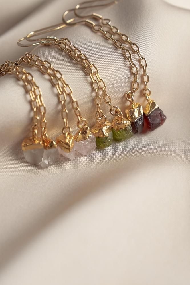 アッシュペーフランス購入天然石チェーンピアス K14GF 天然石アメリカンピアス（ピアス（両耳用））｜NOIR DE