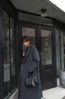 <img class='new_mark_img1' src='https://img.shop-pro.jp/img/new/icons8.gif' style='border:none;display:inline;margin:0px;padding:0px;width:auto;' />Over Size Wool Coat[GRAY/CAMEL]<s><font color="red">45000</s>250002OFF</font>