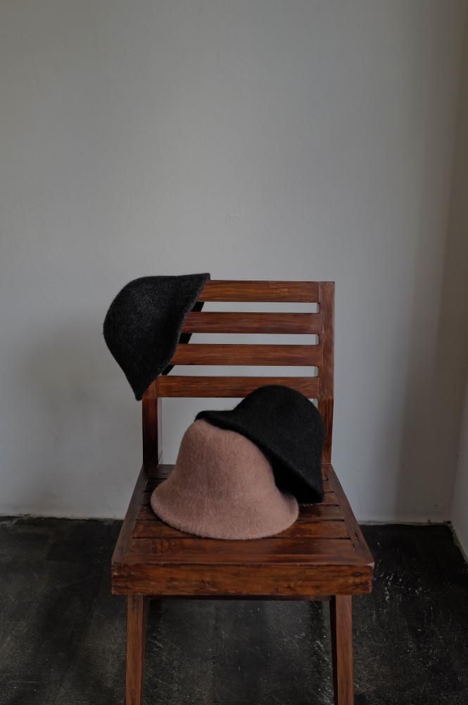 ウールバケットハット