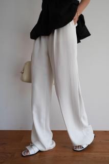 <img class='new_mark_img1' src='https://img.shop-pro.jp/img/new/icons8.gif' style='border:none;display:inline;margin:0px;padding:0px;width:auto;' />Center Press Slacks Pants<br>[WHITE/PINK][S/M]