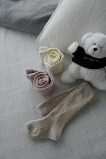 <img class='new_mark_img1' src='https://img.shop-pro.jp/img/new/icons8.gif' style='border:none;display:inline;margin:0px;padding:0px;width:auto;' />MARQUE Baby Cotton Knit Tights [OFFWHITE/PINK/BEIGE]