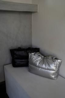 MARQUE Mothers Bag<br>[BLACK/SILVER]