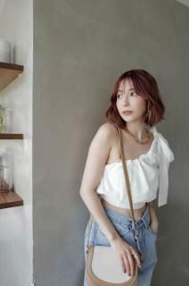 Off Shoulder Blouse<br>[WHITE]<s><font color="red">6900</s>345050%OFF</font> 