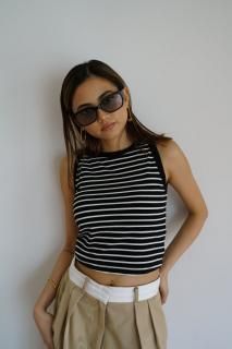 <img class='new_mark_img1' src='https://img.shop-pro.jp/img/new/icons38.gif' style='border:none;display:inline;margin:0px;padding:0px;width:auto;' />With Cup Border Tank top<br>[BLACK][ץ]<s><font color="red">5900</s>2950<br>50%OFF</font>
