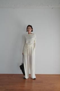 <img class='new_mark_img1' src='https://img.shop-pro.jp/img/new/icons8.gif' style='border:none;display:inline;margin:0px;padding:0px;width:auto;' />Shirring Tops & Pants Set Up<br>[WHITE/BROWN]