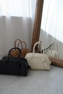 Twist Knot Bag<br>[BROWN/WHITE/BLACK]